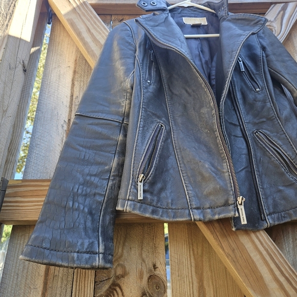 Michael Kors Distressed Leather Moto Jacket - Picture 5 of 13